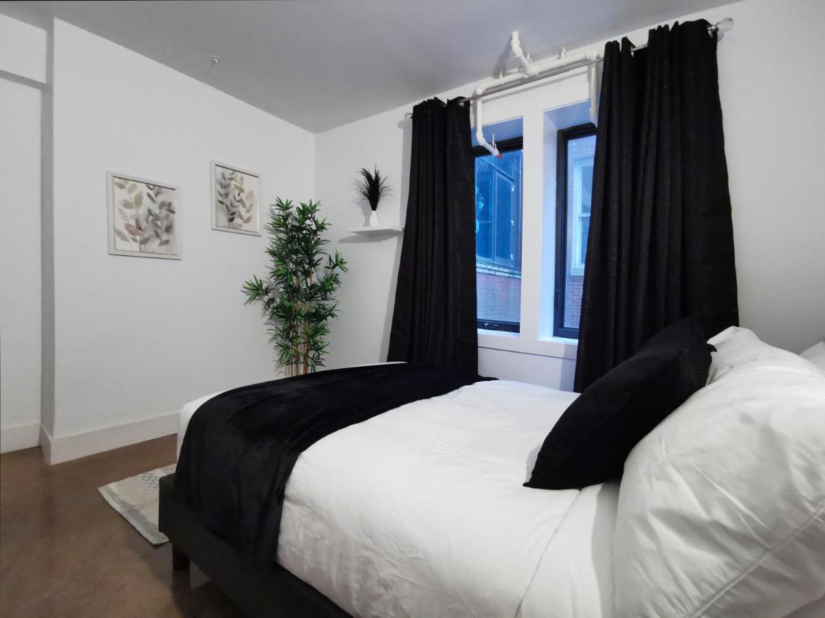 Cameo Hotel And Suites Халифакс Екстериор снимка
