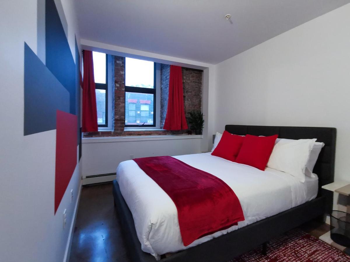 Cameo Hotel And Suites Халифакс Екстериор снимка
