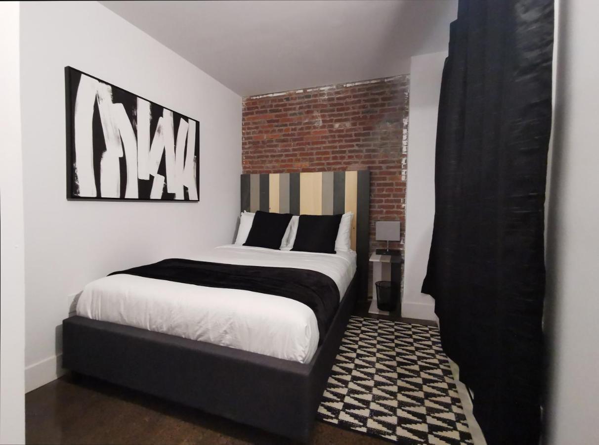 Cameo Hotel And Suites Халифакс Екстериор снимка
